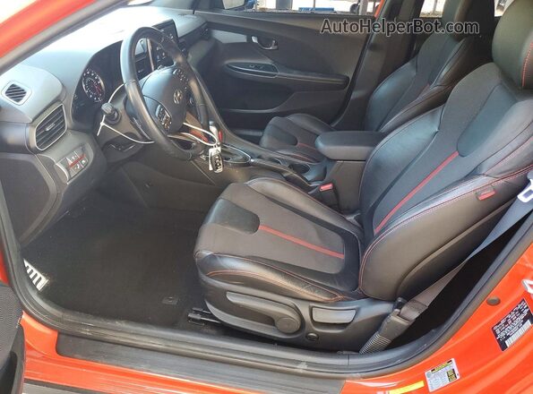 KMHTH6AB9KU013104 2019 HYUNDAI VELOSTER Orange წინა სალონის ხედი
