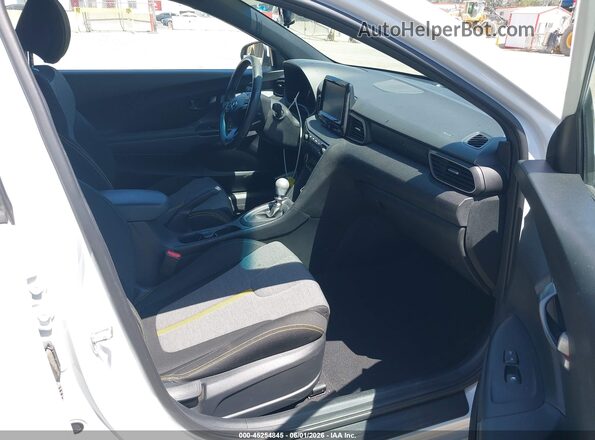KMHTH6AB9KU016245 2019 HYUNDAI VELOSTER White 