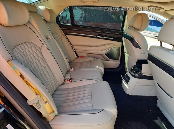 KMTF34PA6MU090634 2021 GENESIS G90 Black Вид задніх сидінь