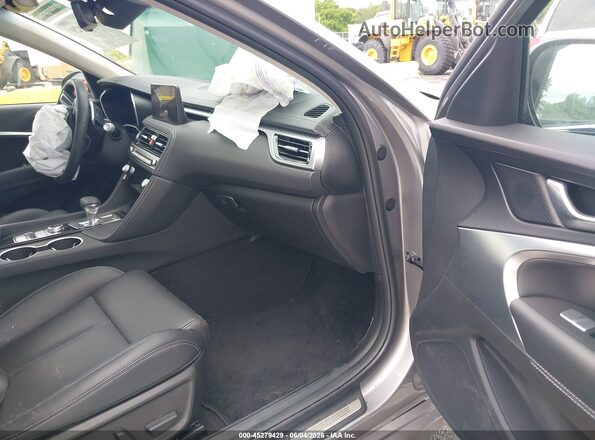 KMTG14SC7TU167402 2026 GENESIS G70 Золотой Вид салона спереди
