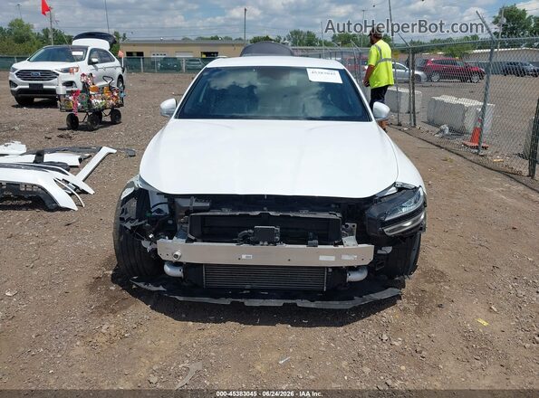 KMTG34TA2NU093266 2022 GENESIS G70 White Rear interior view