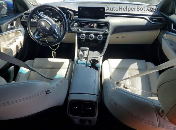 KMTG34TA2NU094577 2022 GENESIS G70 Blue Вид панелі приладів