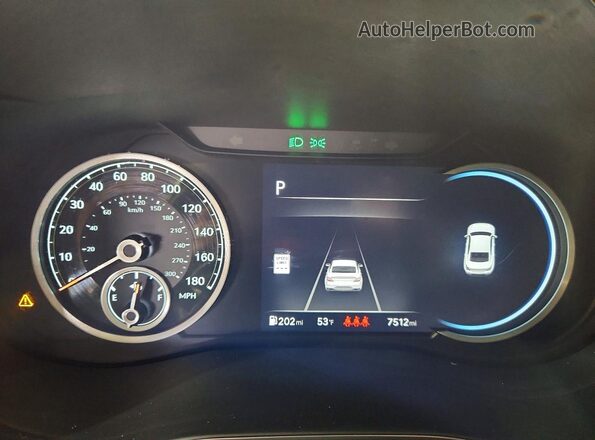 KMTG64SC6TU166503 2026 GENESIS G70 Silver Instrument cluster view