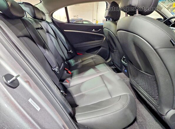 KMTG64SC6TU166503 2026 GENESIS G70 Silver Rear seats view