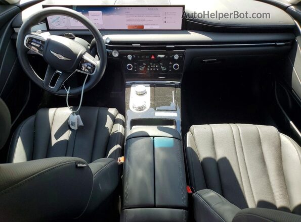 KMTGA4SC2TU313477 2026 GENESIS G80 Серый Вид панели приборов