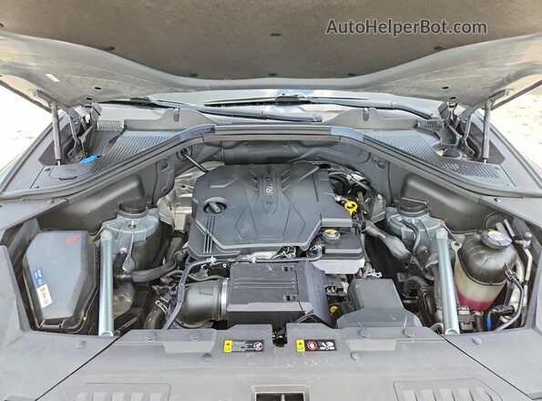 KMUHBDSB5NU092352 2022 GENESIS GV80 Gray ძრავის განყოფილების ხედი