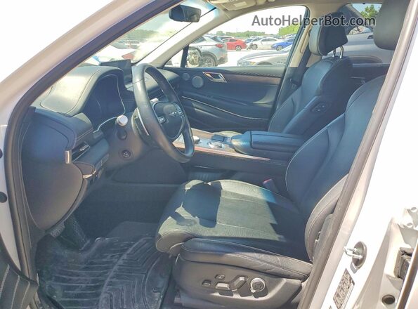 KMUHCESC1PU141089 2023 GENESIS GV80 White Front interior view