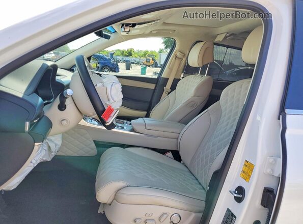KMUHCESC2RU171303 2024 GENESIS GV80 White Front interior view