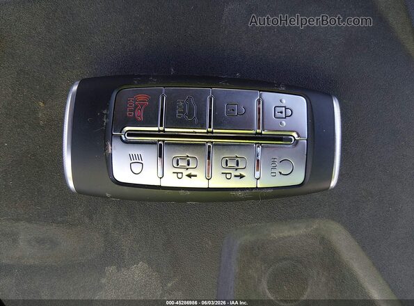 KMUHCESC7NU078237 2022 GENESIS GV80 Blue Dashboard view