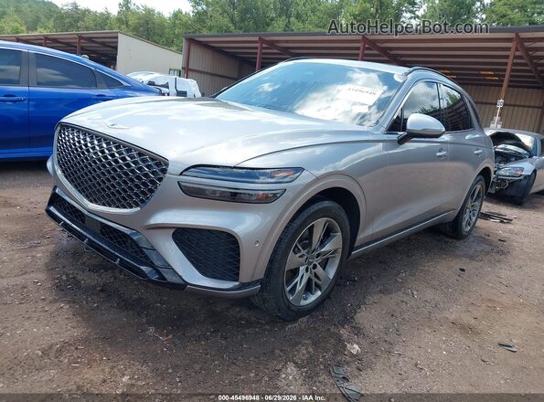 KMUMCDTC5NU012194 2022 GENESIS GV70 Silver წინა მარცხენა ხედი სამი მეოთხედიდან