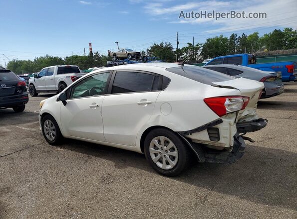 KNADM4A30G6696238 2016 KIA RIO White 