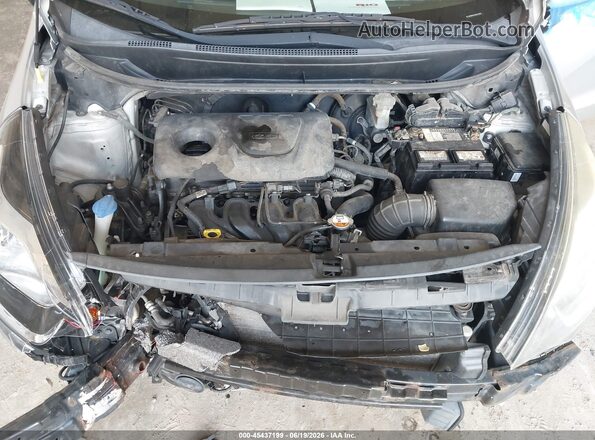 KNADM4A32G6572696 2016 KIA RIO Silver Հետևի տեսք