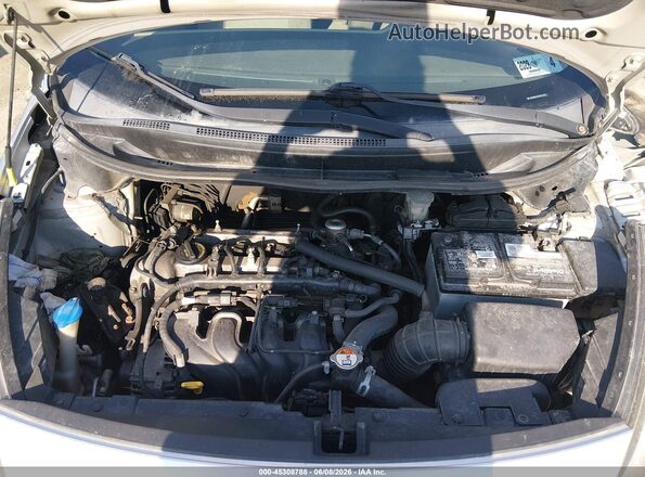 KNADM4A34H6012535 2017 KIA RIO Silver Հետևի տեսք