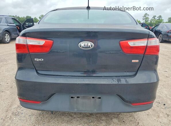 KNADM4A34H6012549 2017 KIA RIO Black Rear view