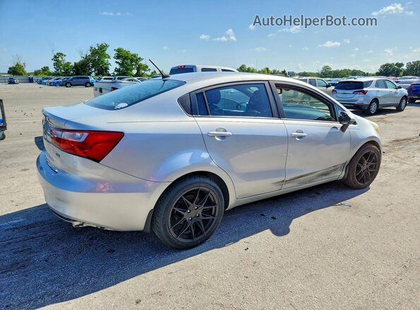 KNADM4A35G6591534 2016 KIA RIO Silver Tył prawy