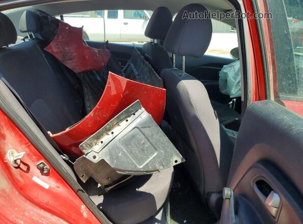 KNADM4A35H6062800 2017 KIA RIO Red Вид задніх сидінь