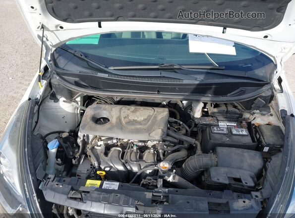 KNADM4A37G6539130 2016 KIA RIO White Հետևի տեսք