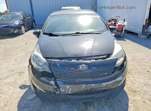 KNADM4A39H6037656 2017 KIA RIO Black Widok z przodu