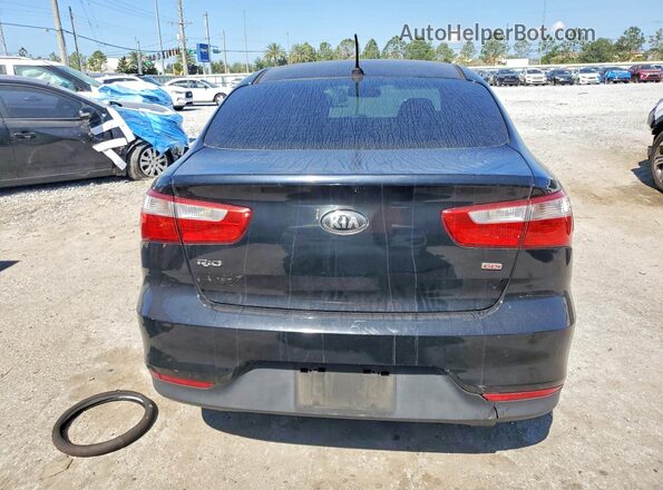 KNADM4A39H6037656 2017 KIA RIO Black Widok z tyłu