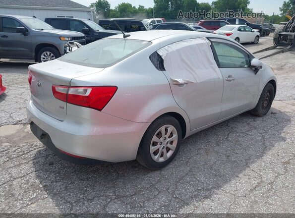 KNADM4A3XG6663621 2016 KIA RIO Серебряный Задняя правая четверть