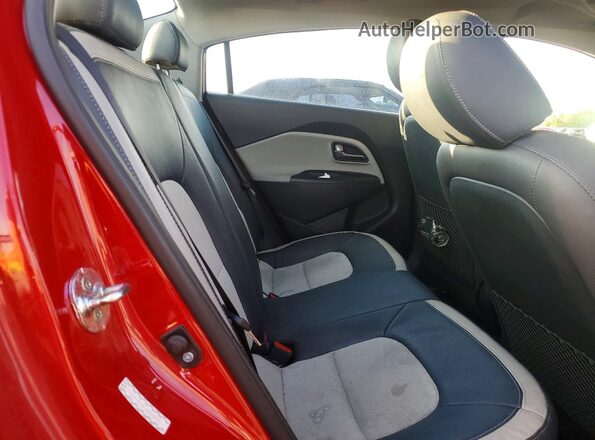 KNADN4A32G6569830 2016 KIA RIO Red Widok tylnych siedzeń
