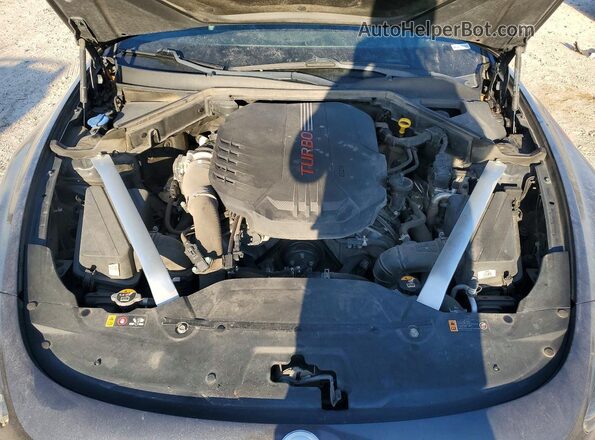 KNAE35LC2K6054929 2019 KIA STINGER Gray Rear interior view