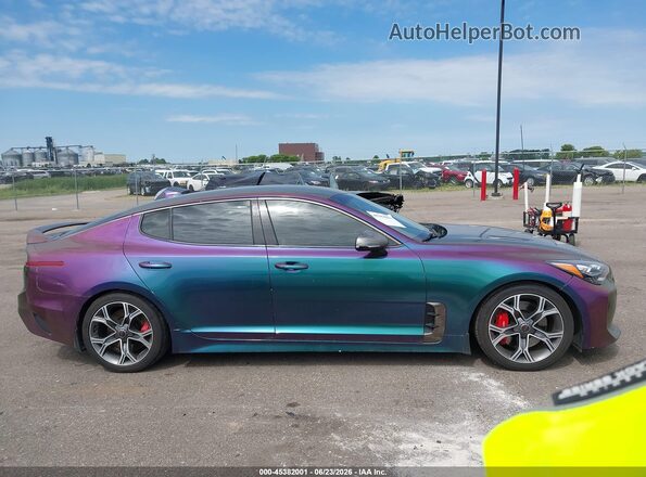 KNAE35LC3J6030802 2018 KIA STINGER Purple 360 interior view
