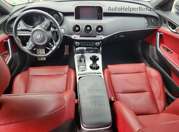 KNAE35LC6K6045327 2019 KIA STINGER Белый Вид панели приборов