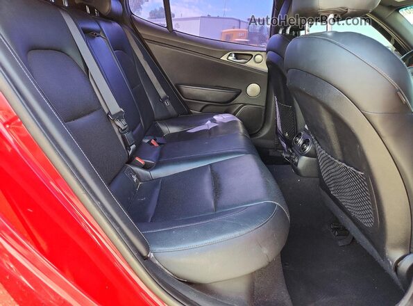 KNAE45LC0K6051895 2019 KIA STINGER Red Հետևի նստատեղերի տեսք
