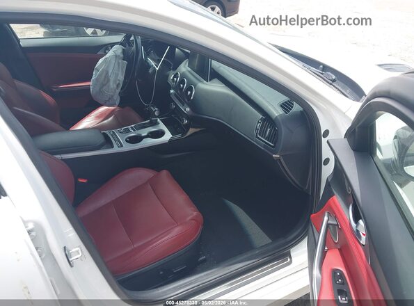 KNAE45LC3J6036788 2018 KIA STINGER White Vista interior delantera