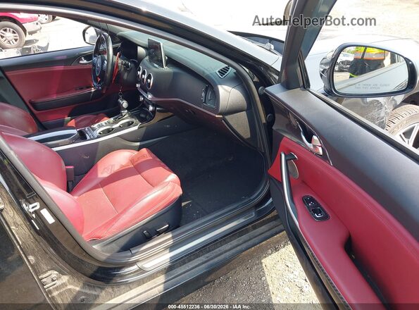 KNAE45LC5J6028529 2018 KIA STINGER Black Widok wnętrza z przodu