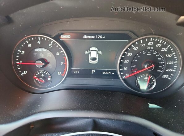 KNAE45LC7J6017967 2018 KIA STINGER Silver Widok zestawu wskaźników