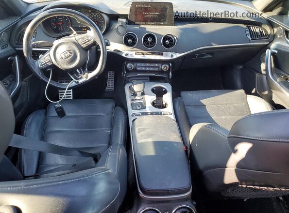 KNAE55LC8K6054525 2019 KIA STINGER Синий Вид панели приборов