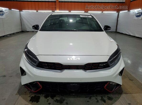 KNAF45A77P5158238 2023 KIA FORTE White Widok z przodu