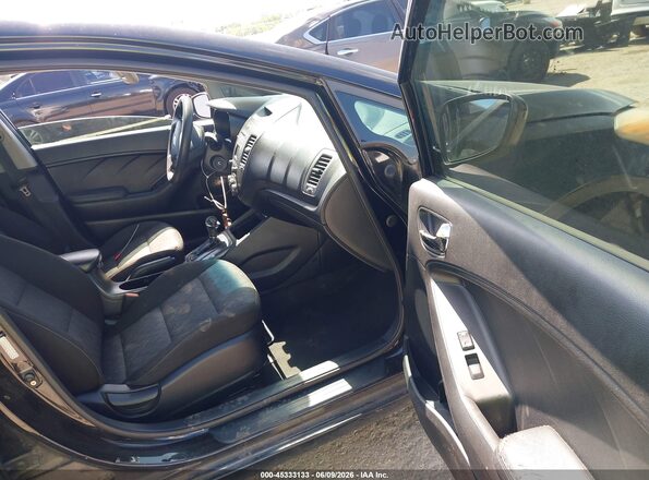 KNAFK4A60G5523012 2016 KIA FORTE Black Vista interior delantera