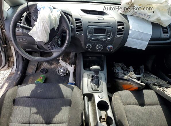 KNAFK4A6XG5457018 2016 KIA FORTE Серебряный Вид панели приборов