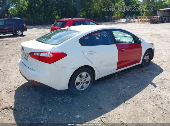 KNAFK4A6XG5620072 2016 KIA FORTE Белый Задняя правая четверть