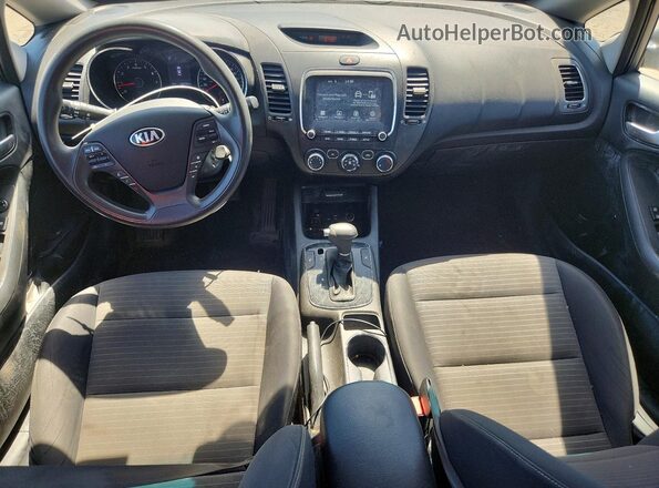 KNAFK5A80H5733201 2017 KIA FORTE Gray Widok deski rozdzielczej