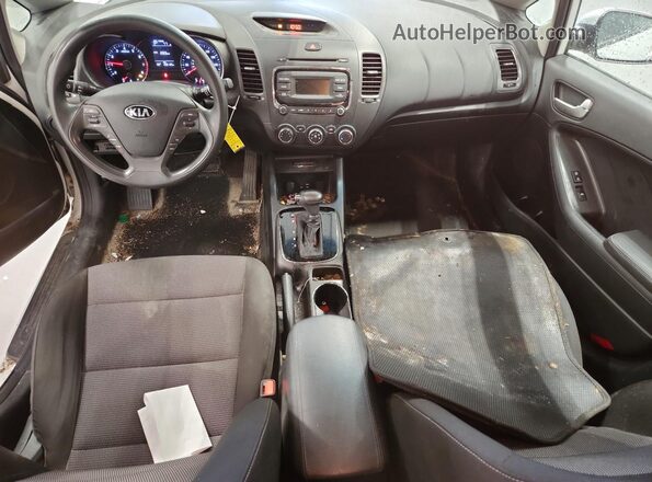 KNAFK5A87J5772955 2018 KIA FORTE White Вид панелі приладів