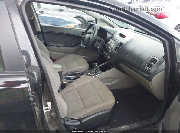 KNAFX4A60G5520113 2016 KIA FORTE Black Front interior view