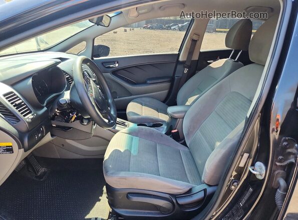 KNAFX4A61G5499093 2016 KIA FORTE Black 