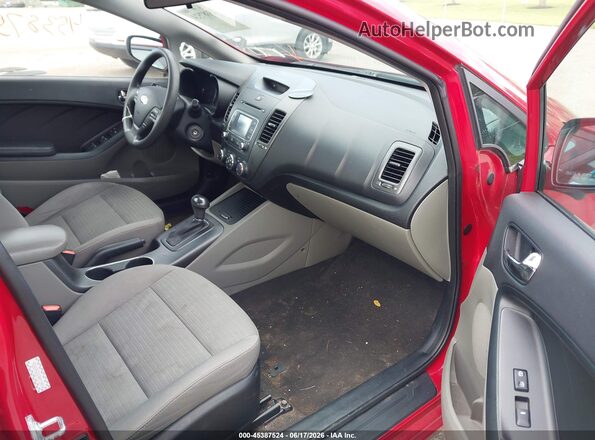 KNAFX4A69G5469856 2016 KIA FORTE Красный Вид салона спереди