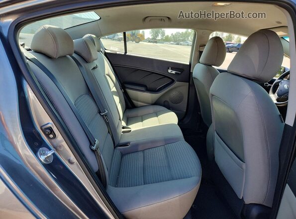 KNAFX4A6XG5443783 2016 KIA FORTE Gray Вид задніх сидінь