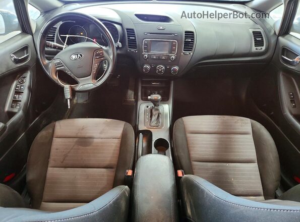 KNAFX5A8XG5490593 2016 KIA FORTE Черный Вид панели приборов