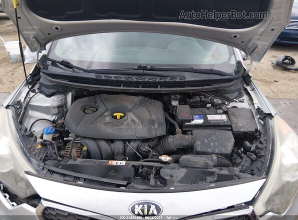KNAFX5A8XG5629282 2016 KIA FORTE Silver Widok z tyłu