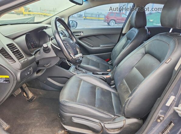 KNAFZ4A87G5489695 2016 KIA FORTE Blue Vista interior delantera