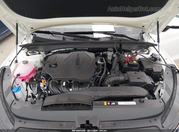 KNAG24J78T5459082 2026 KIA K5 White 