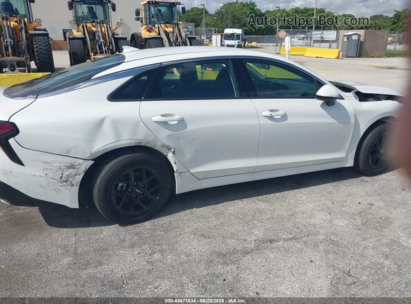 KNAG24J7XT5457625 2026 KIA K5 White 