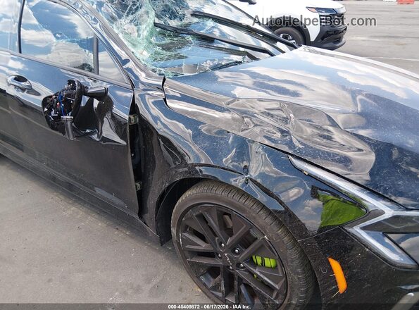 KNAG44J83T5432018 2026 KIA K5 Black Front view