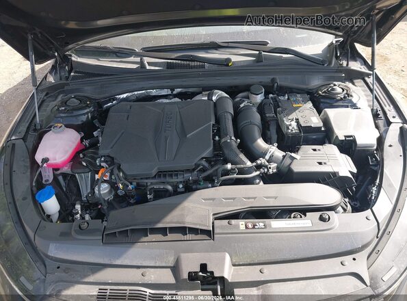 KNAG44J83T5449756 2026 KIA K5 Black Հետևի տեսք